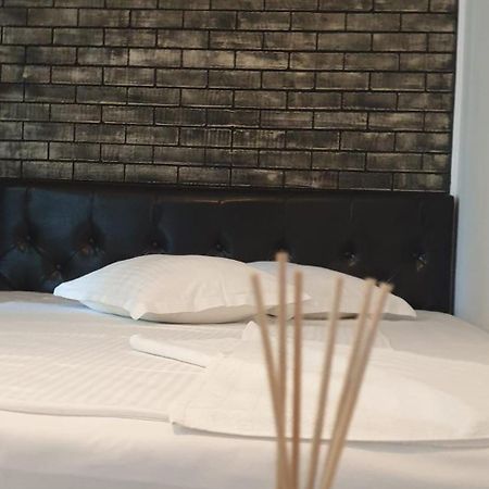Casa Mir Hotel Năvodari Екстериор снимка