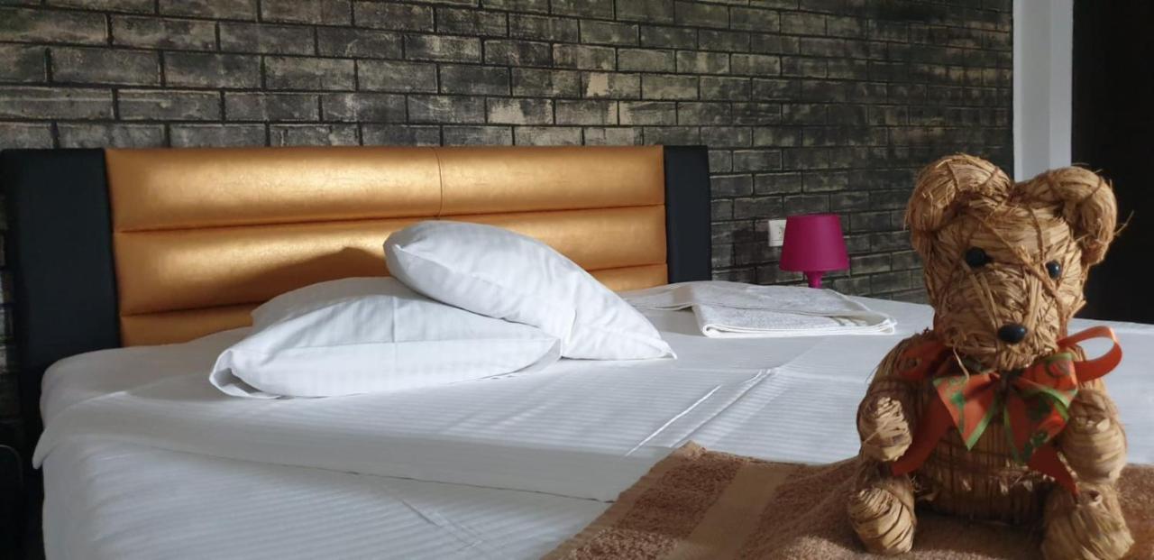 Casa Mir Hotel Năvodari Екстериор снимка