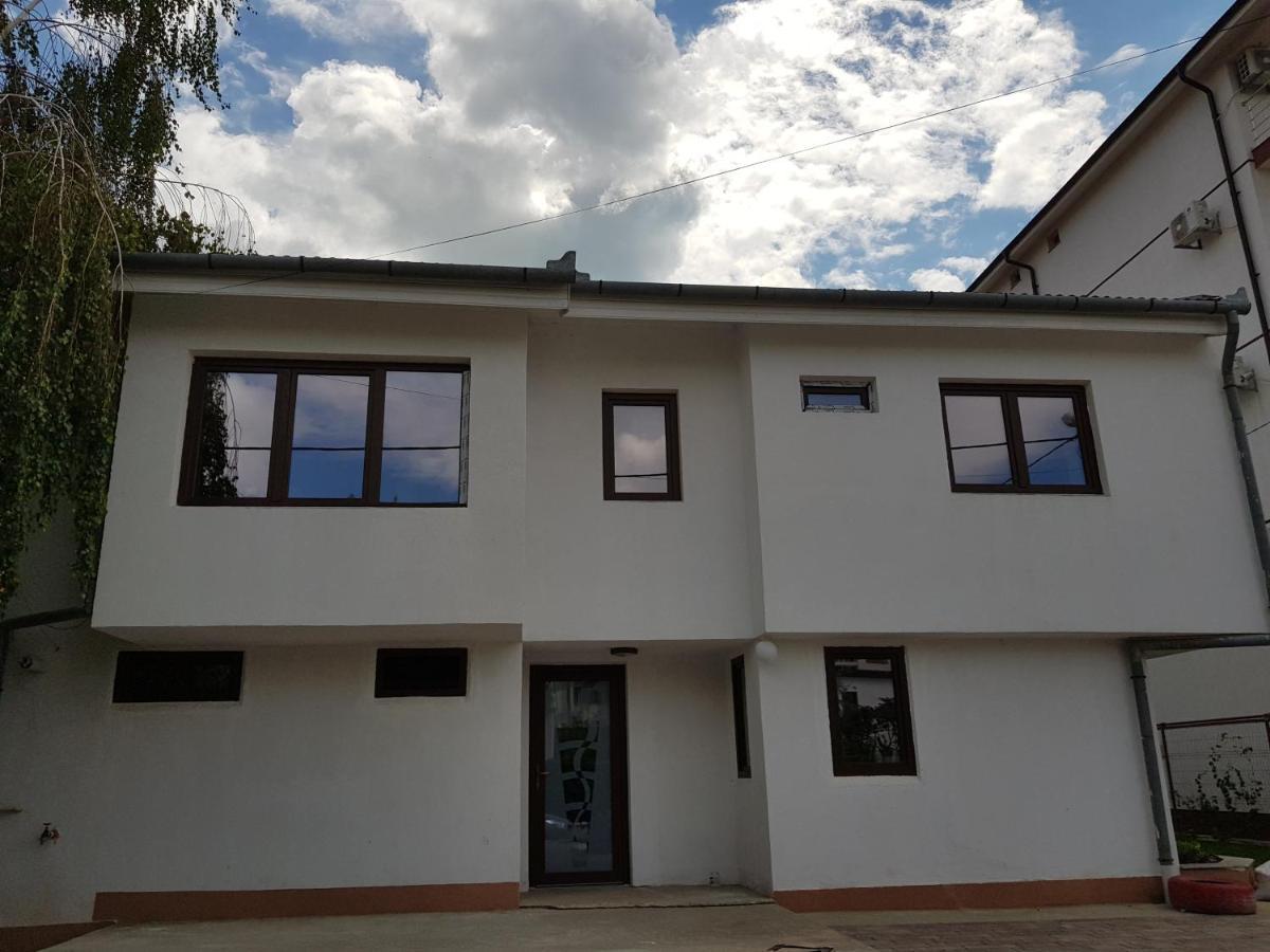 Casa Mir Hotel Năvodari Екстериор снимка